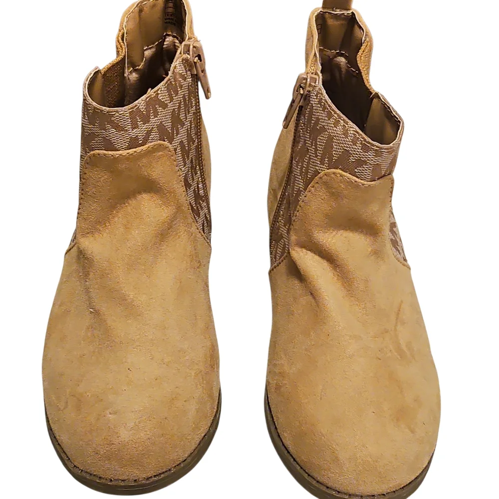 Michael Kors Beige Ankle Boots